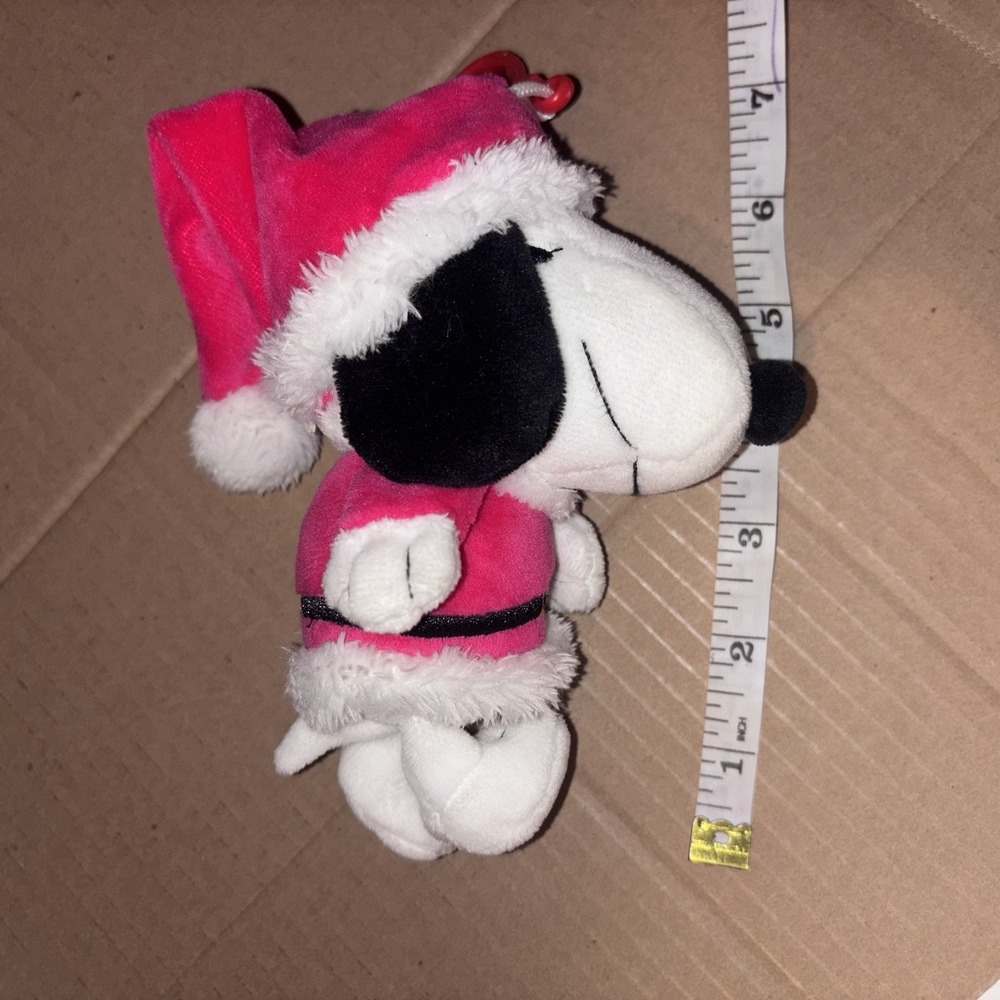 Peanuts Santa Hat Snoopy Christmas Plush Keychain Red White - Picture 3 of 3
